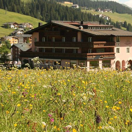 Hotel Garni Laerchenhof Лех-ам-Арльберг Екстер'єр фото