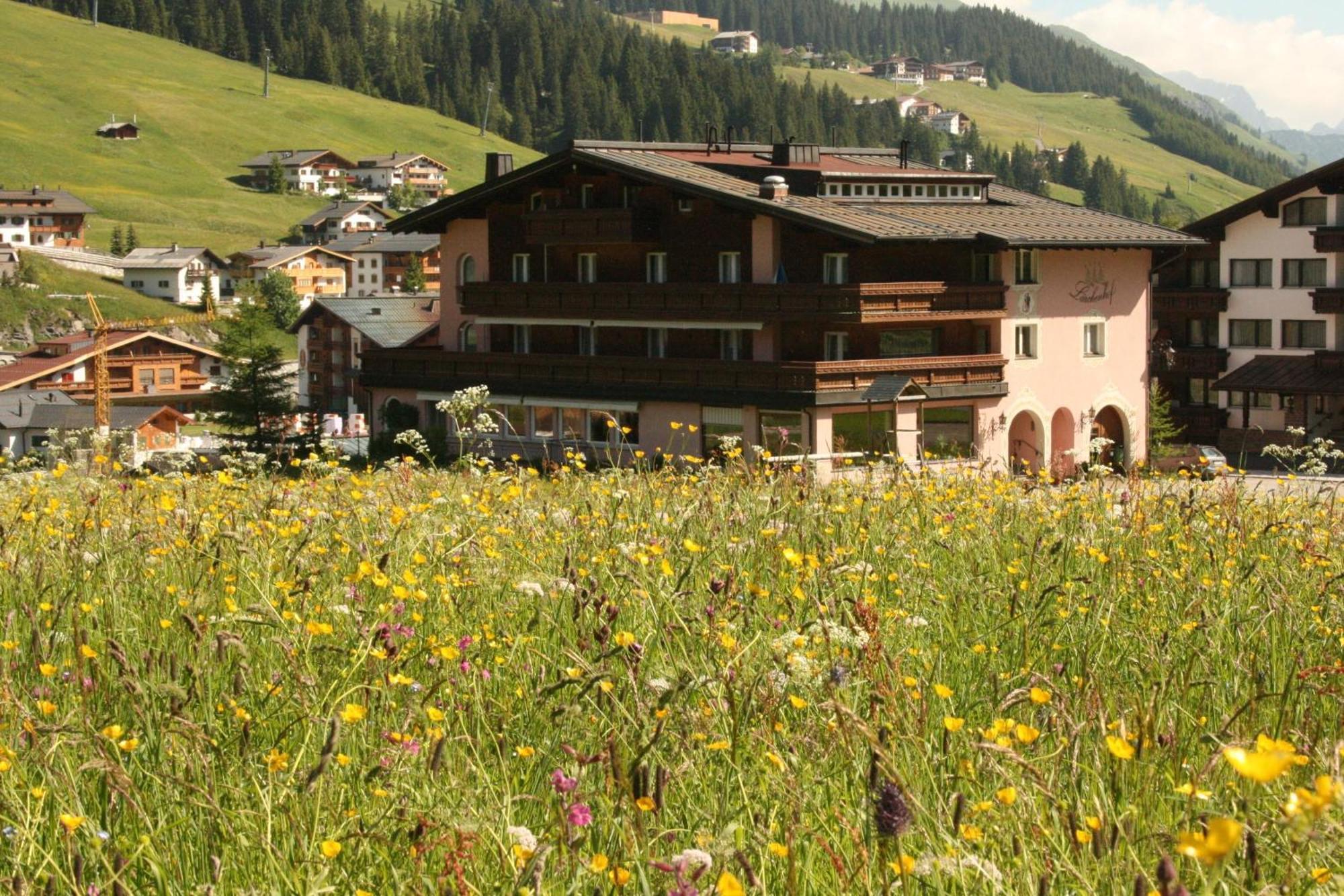 Hotel Garni Laerchenhof Лех-ам-Арльберг Екстер'єр фото