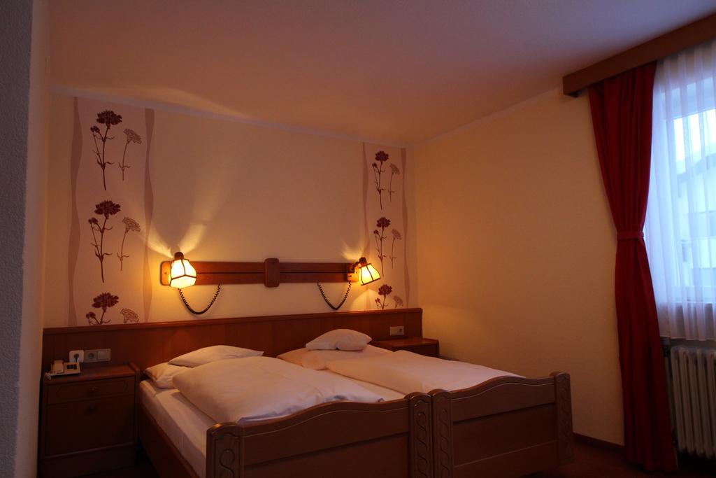 Hotel Garni Laerchenhof Лех-ам-Арльберг Екстер'єр фото
